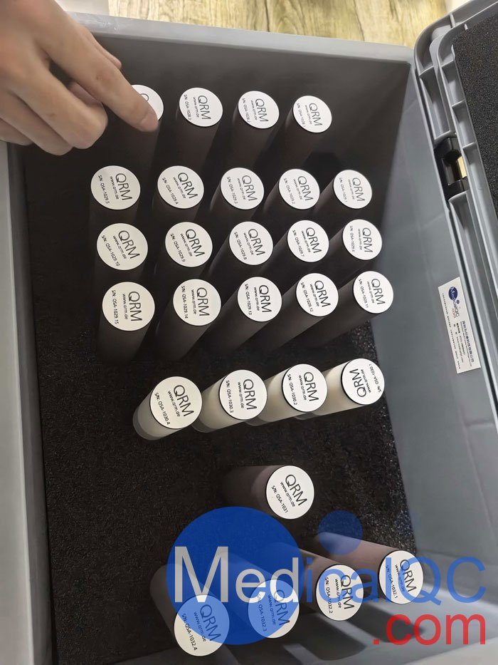 QRM-Liver-insert脂肪肝插件,QRM-Liver-insert脂肪肝模體實(shí)物圖